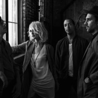 METRIC - THE SHADE (Indie/Pop - Canada)