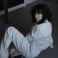 EMILIE NICOLAS - LET HER BREATHE (Pop/RnB - Norway)